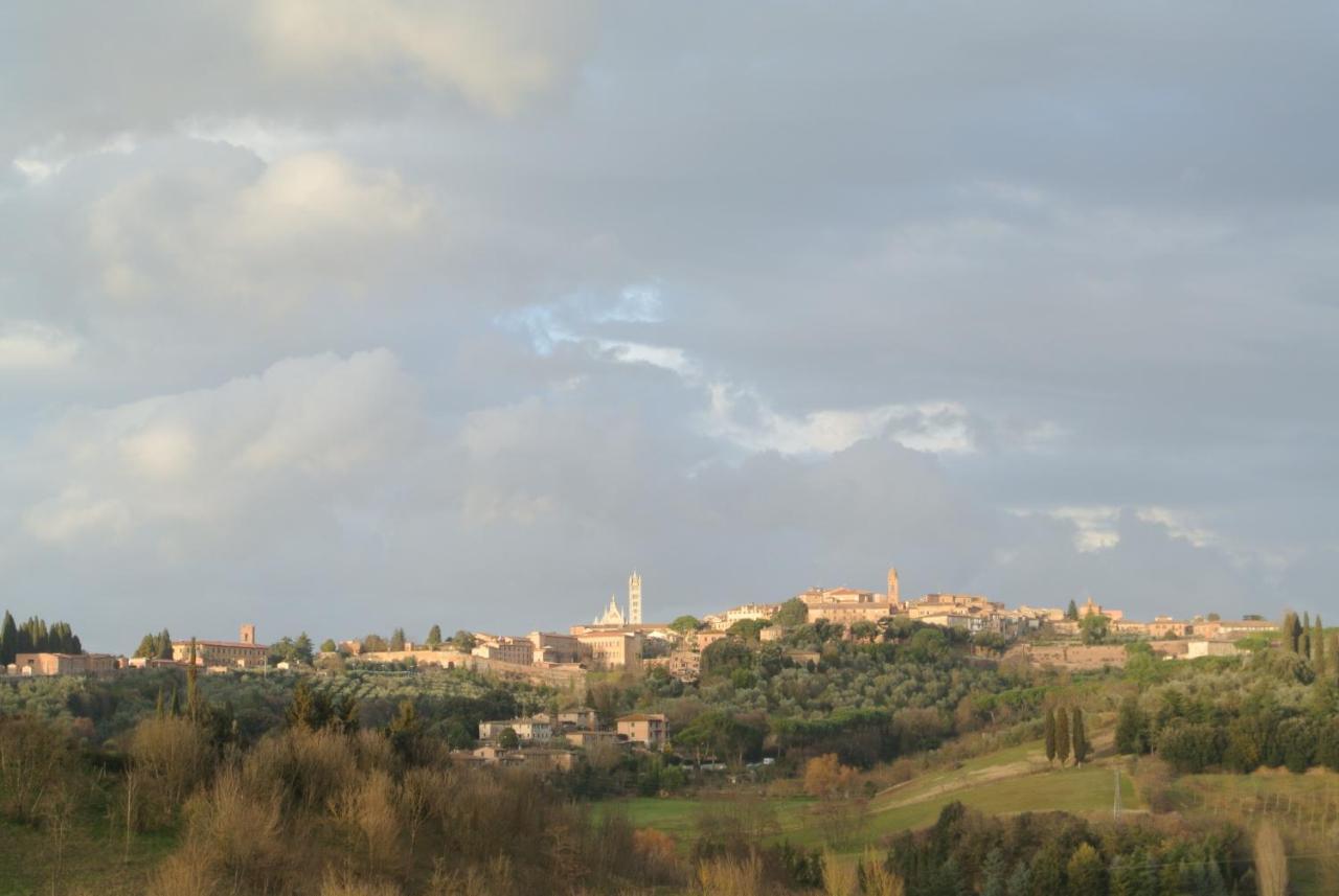 Villa Caprera Siena Esterno foto